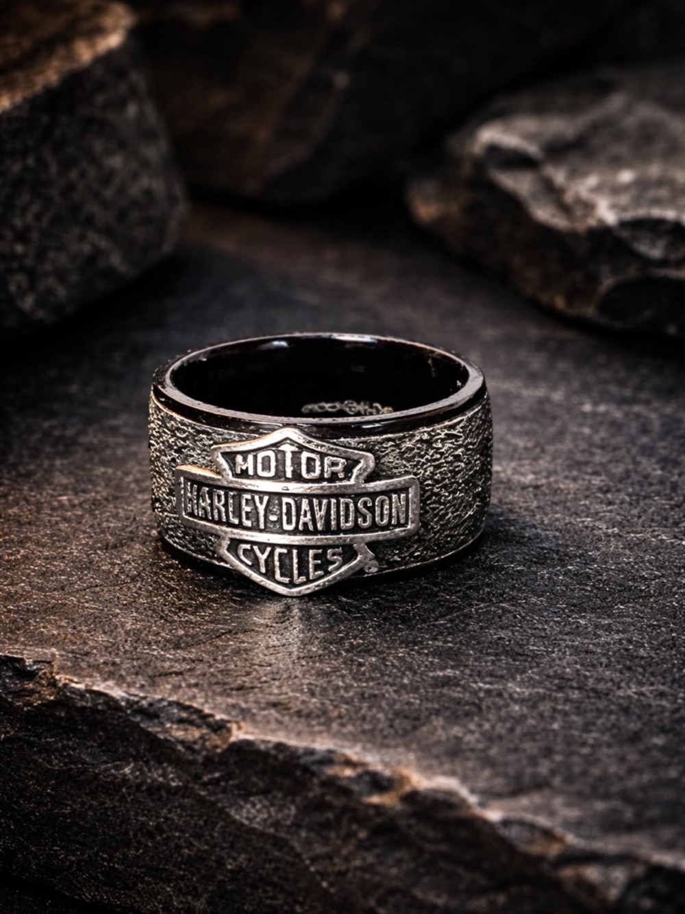 Harley-Davidson Men's Black & Silver Logo Ring Size 8